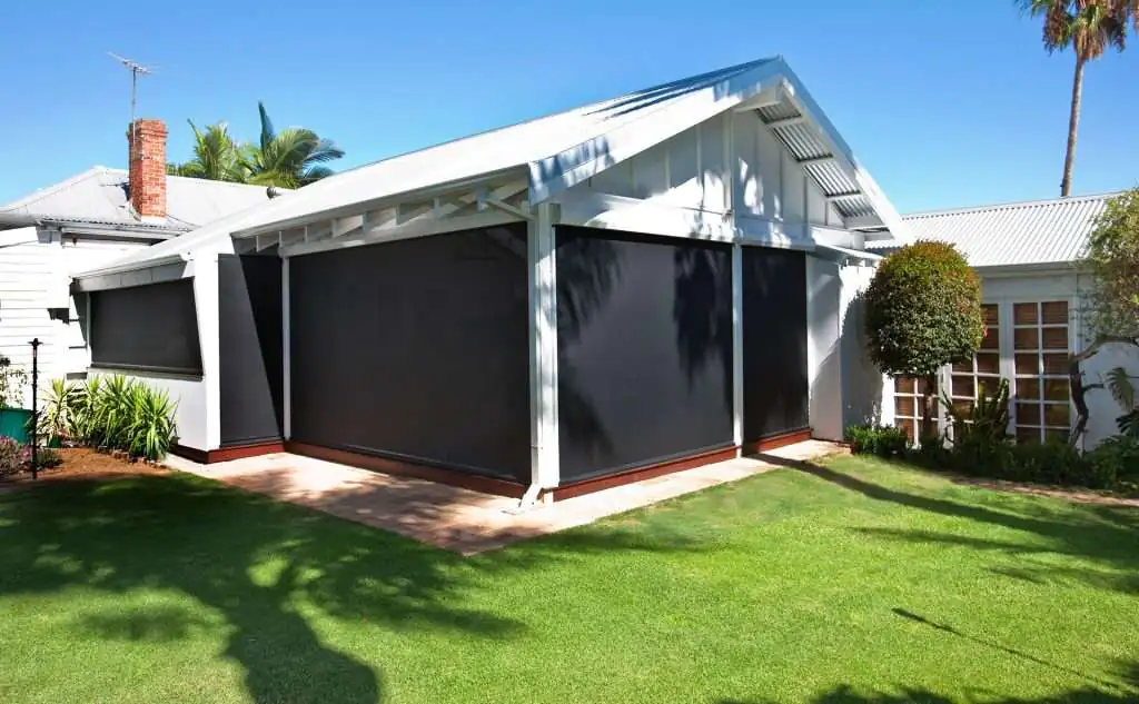 Professional Outdoor Blinds in pakistan